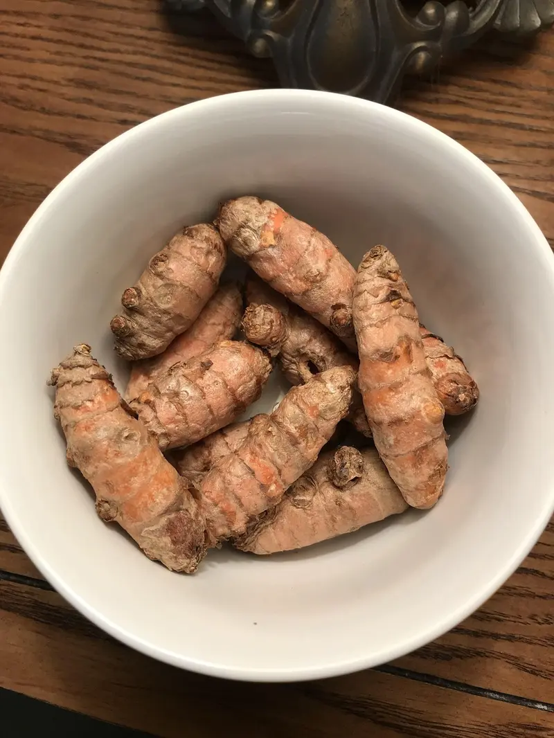 homemade frankincense and turmeric anti inflammatory cream
